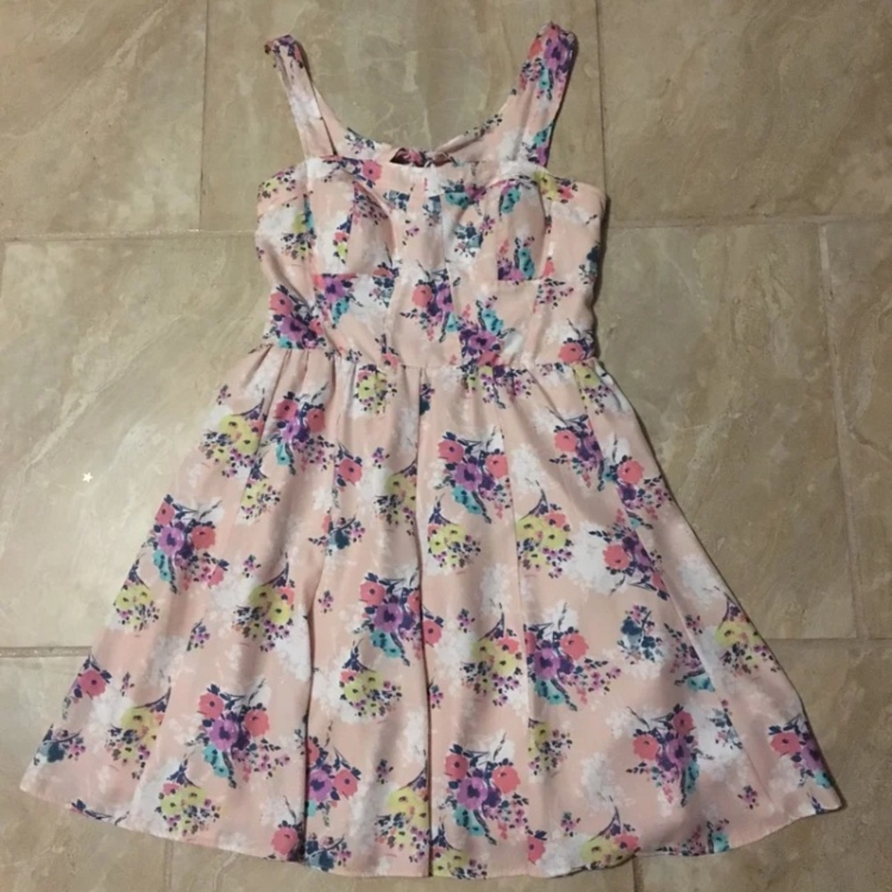 Lauren Conrad spring dress